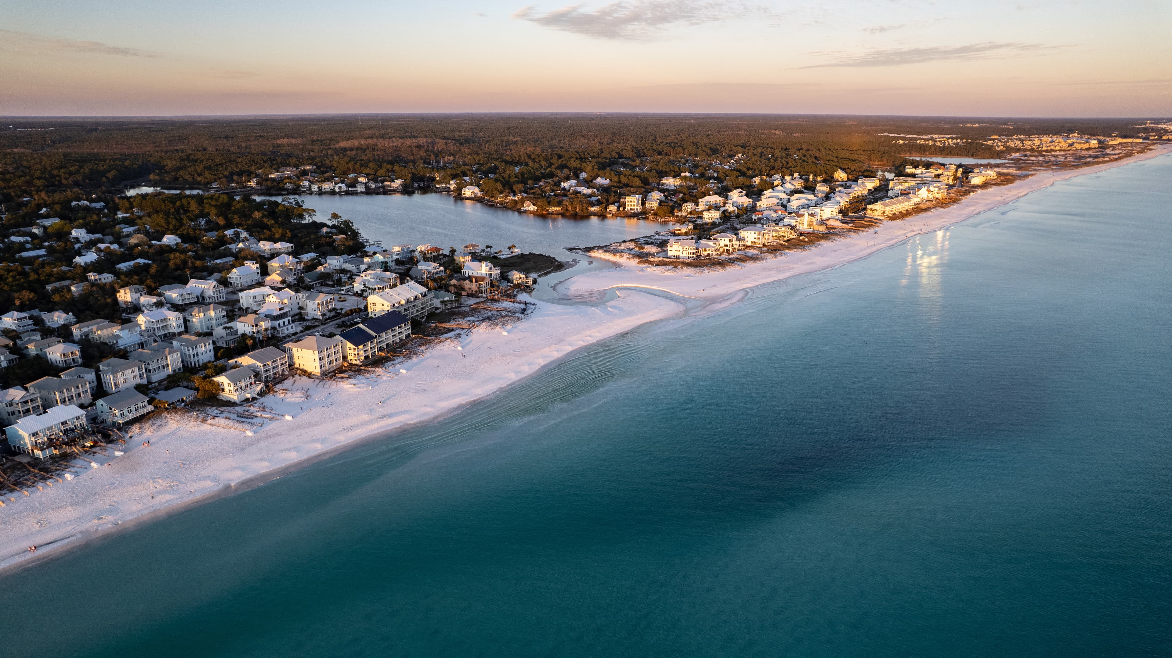 Alys Beach, Florida - Luxury Vacation Rentals